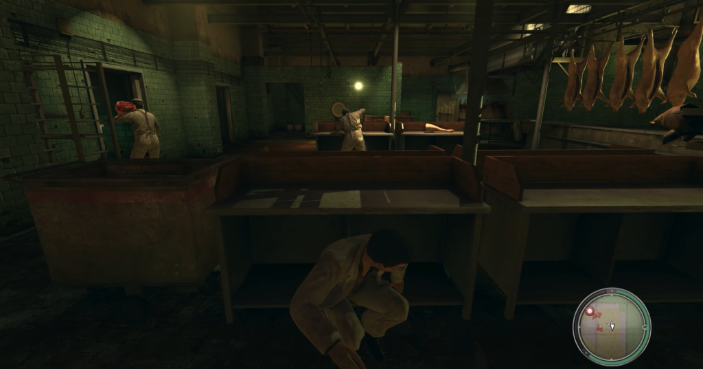 Вито Скалетта прячется под столом на бойне Mafia II