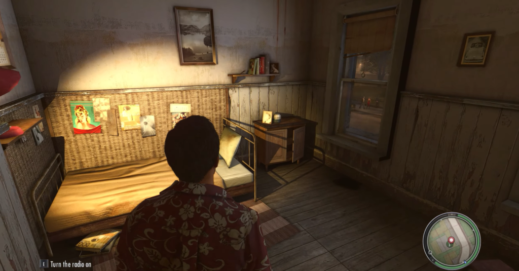 Персонаж в комнате смотрит на кровать у окна