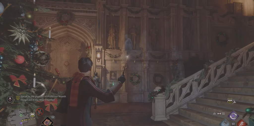 Ученик Hogwarts Legacy держит палочку в зале Хогвартса