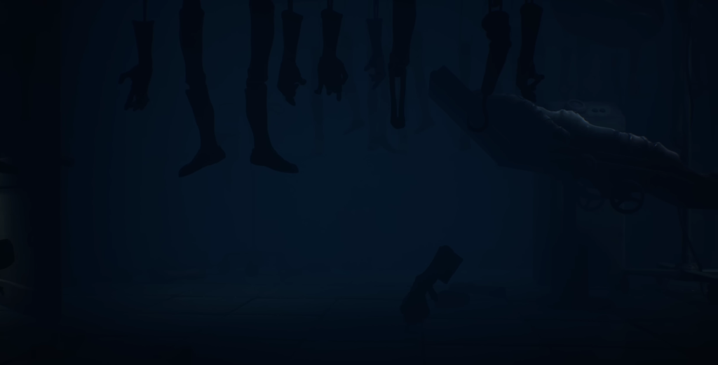 Силуэты висящих ног и тела в синем тумане